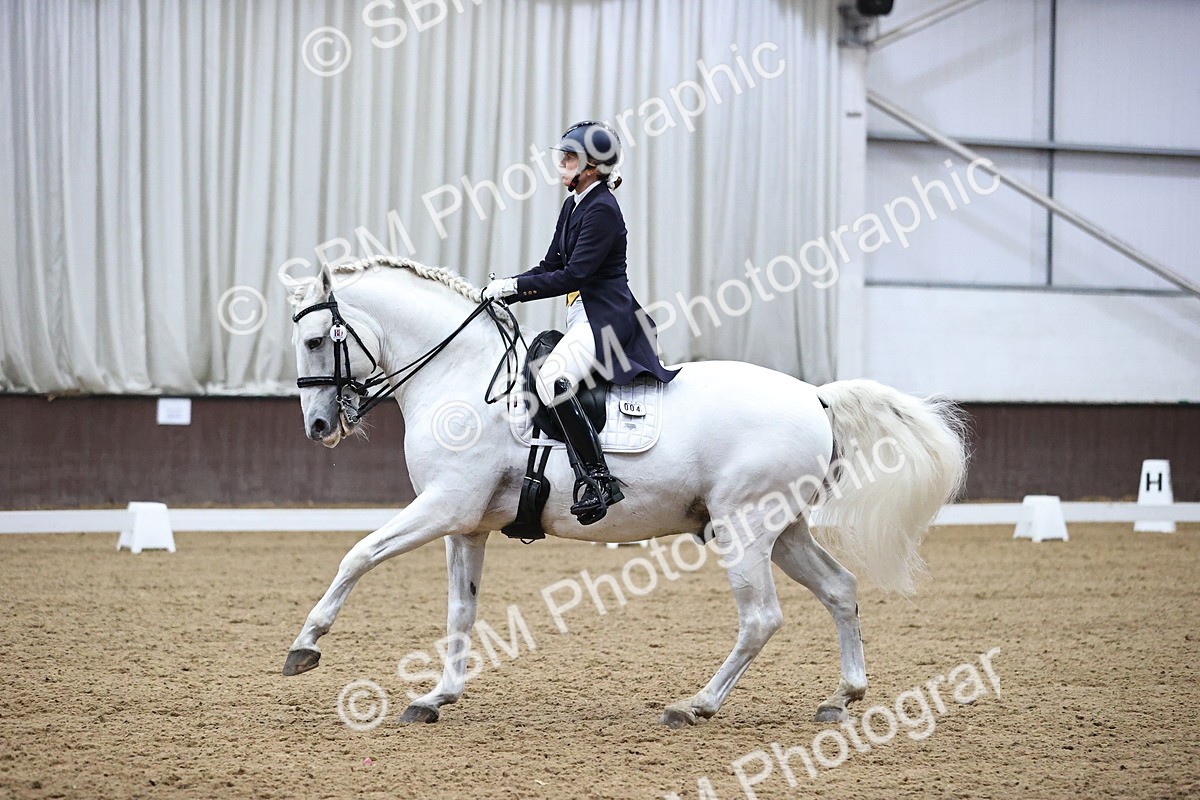 SBM_001386 - Class 21 -23 - FEI INT1-GP-Junior-Junior fsm