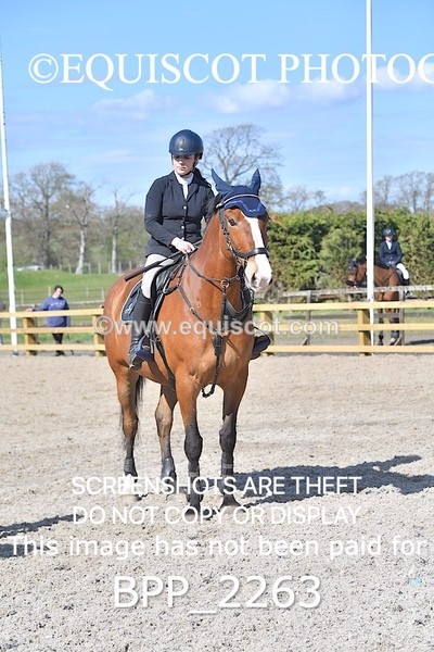 BPP_2263 - CLASS 22 SUN Senior BritiNovice/ 90cm Open