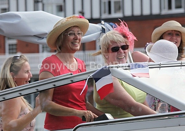 090704 NEW BEGINNINGS IMG_8311 - HENLEY REGATTA  SATURDAY 4th JULY 2009