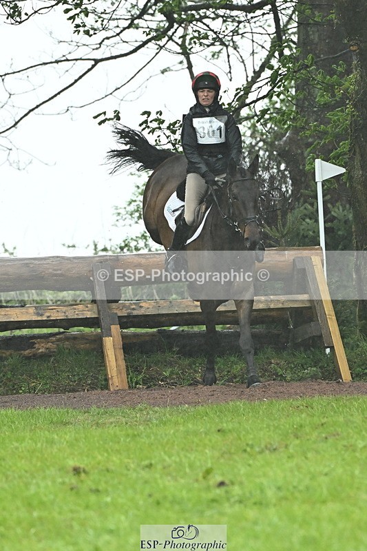 250418-164924-07461 - 301-Georgina.Ewell-COUNTRY.BOY