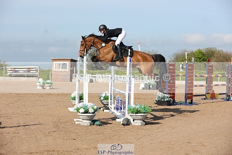 250427-093315-14927 - Cls 32 Young Horse 6yr old