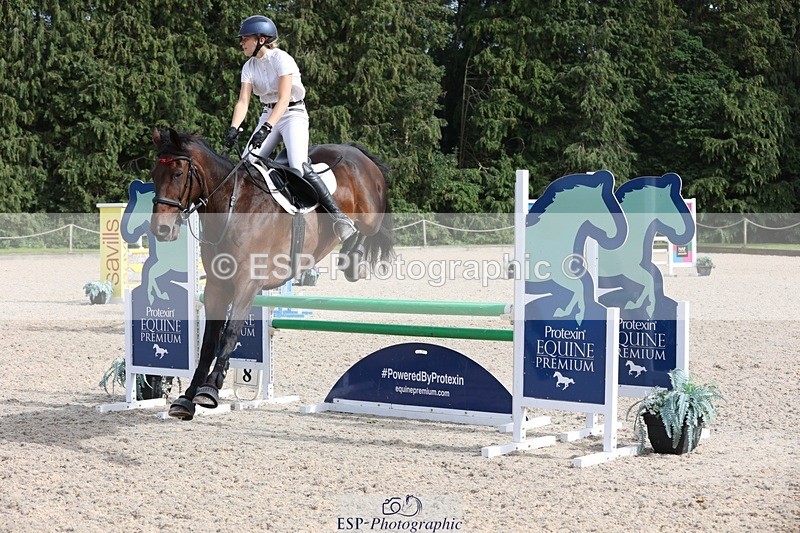 230908-152353-02469 - Cls 8 Snr 1.05m Open