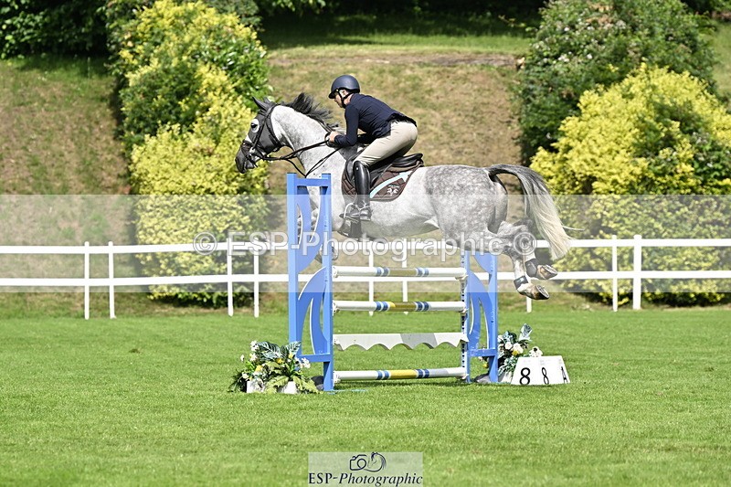 250613A-104921-00590 - Cls 1 Snr Newcomers and 1.10m Open