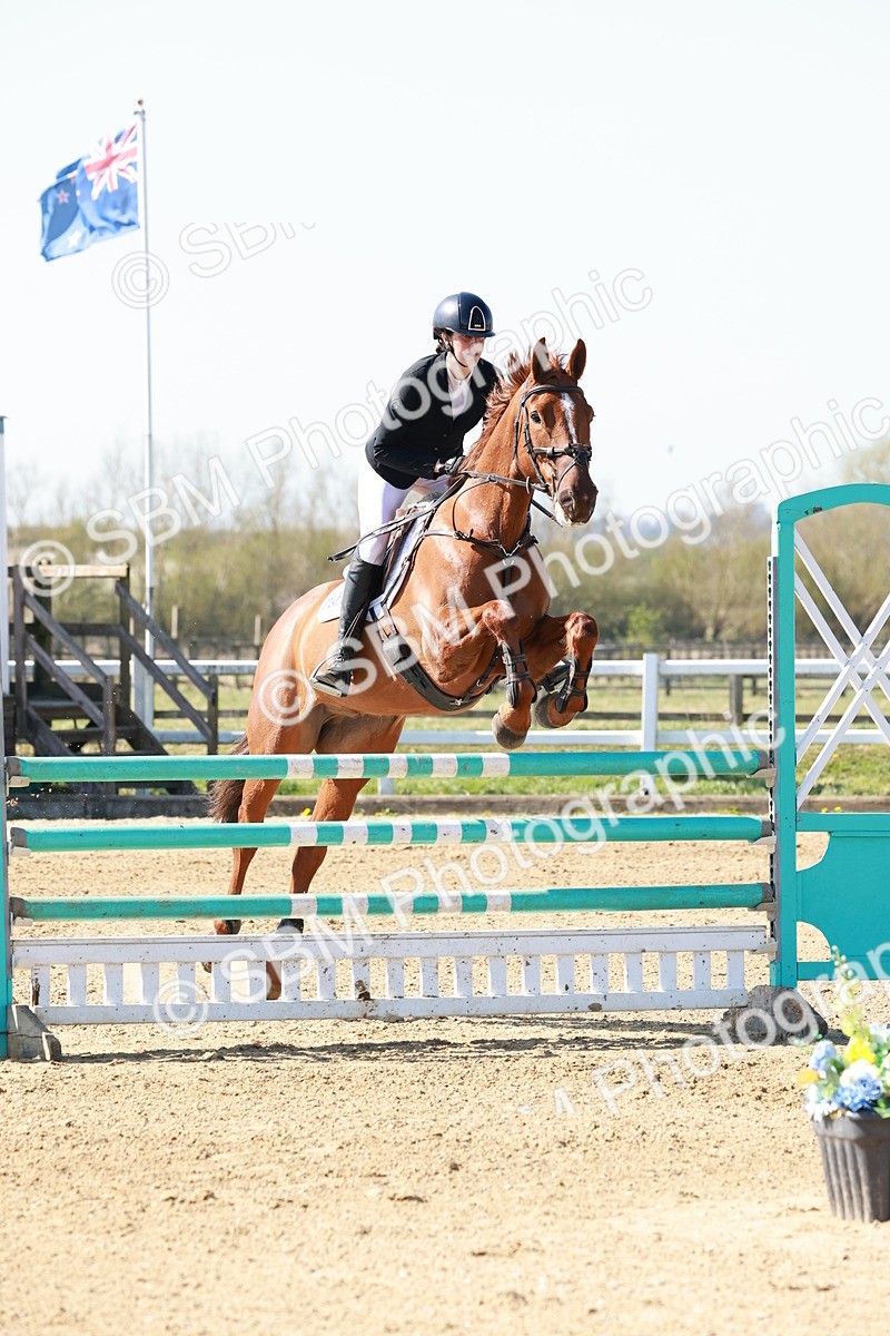 SBM_004508 - Class 17 - Senior Newcomers - 1.10m