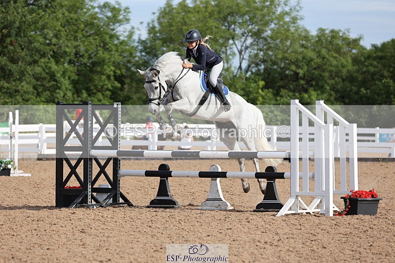 240629A-084226-02669 - Cls 16 British Novice and 80cm Open