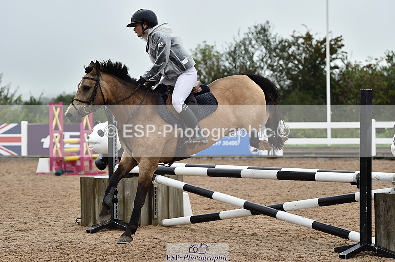 220829A-173134-00450 - 80cm Classes 5a 5b & 6