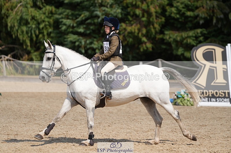 250824A-142443-38336 - 2130-Holly.Haworth-Twilight.Dancer