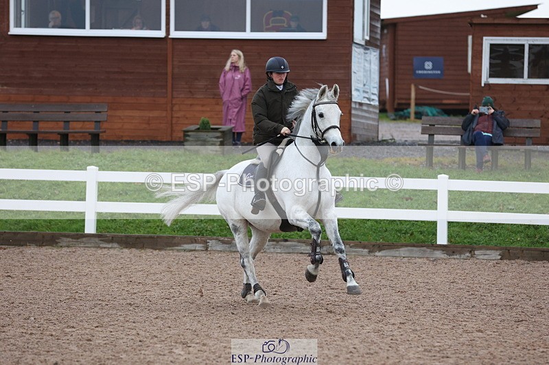 231112A-082859-02695 - Cls 16 Snr 90cm Open