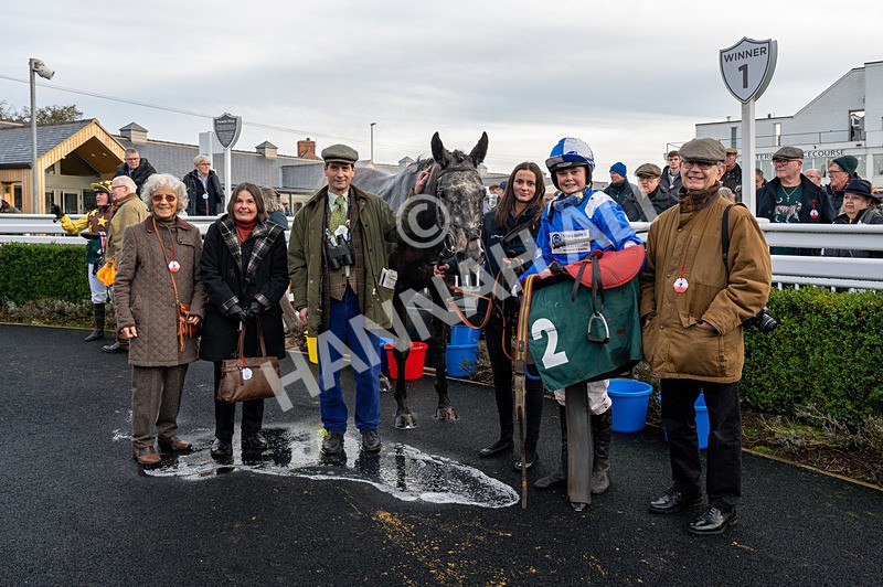 161225-Race 1-Born In The West-3464 - Race 1