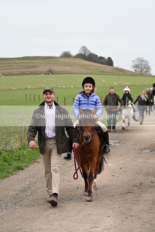 WJ7_1321 - Walk Home