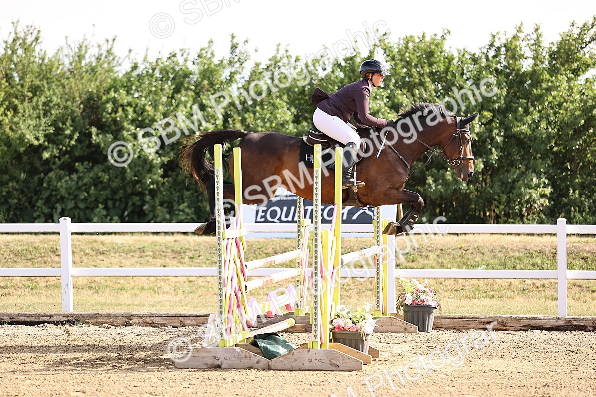 SBM_009124 - Class 7 - Senior Discovery - 1.00m Open