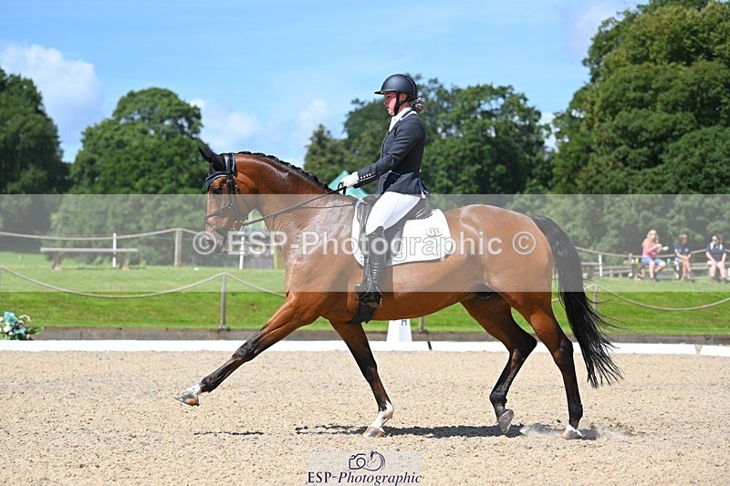 230811-124118-01359 - Cls 4 Adv Medium Silver