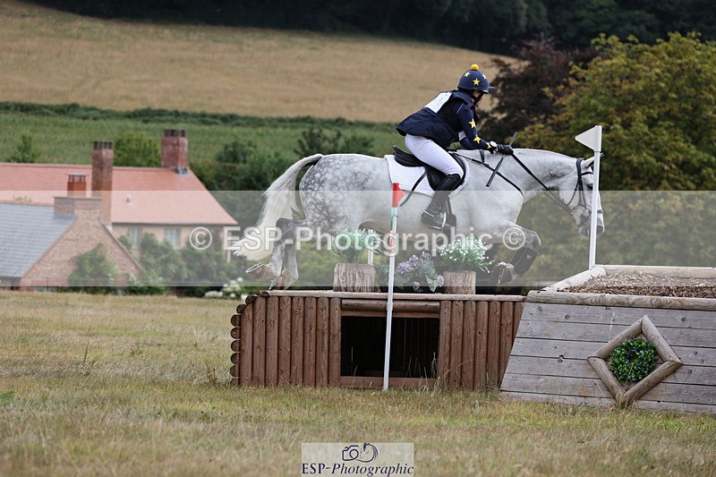 250802A-101738-00845 - A-004-Helen.Hickson-MAYERTORNE.POPADOODLEDOO