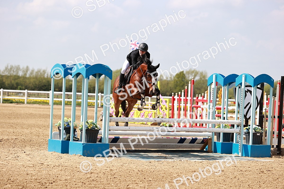  - Class 24 - Senior Newcomers - 1.10m
