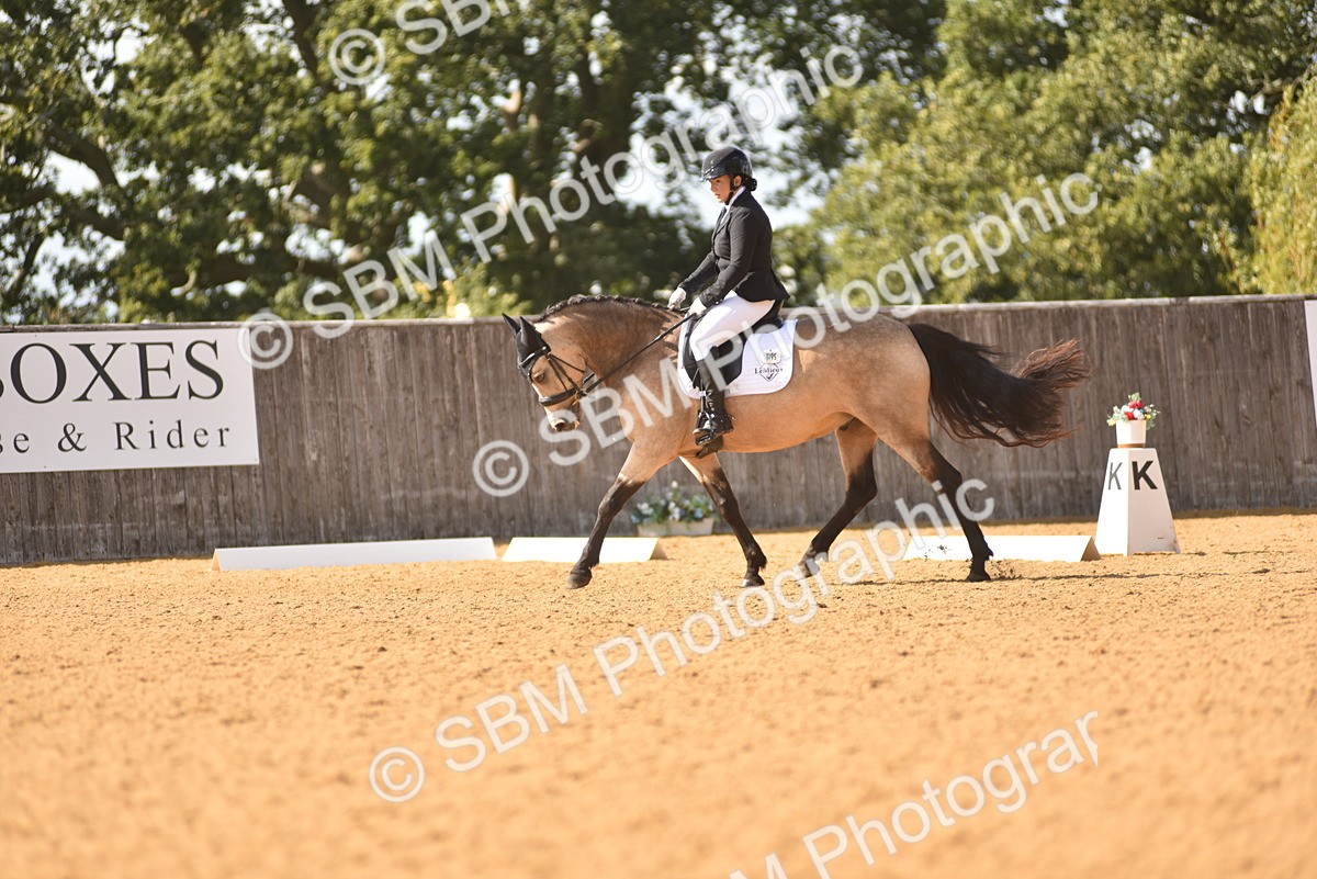 SBM_24269 - D4 - Small Tour Championship Intro 4