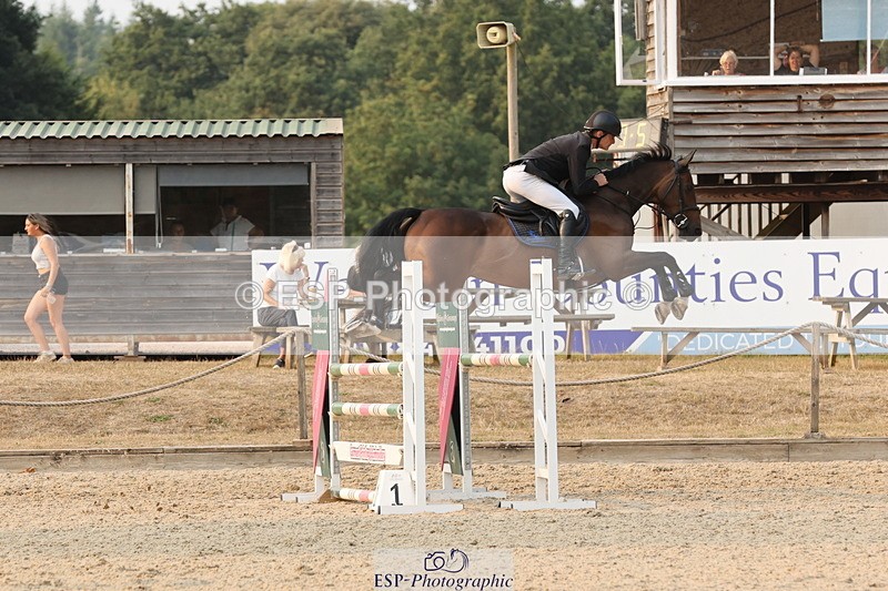 250816A-180134-03240 - Cls 11 Snr Foxhunter