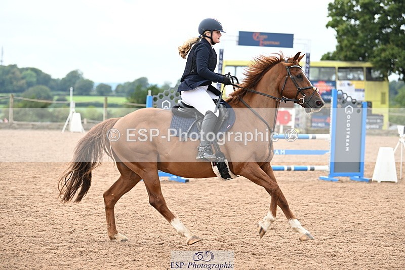 240908A-131143-03937 - Cls 15 U21 Intro 90cm-1.00m  Team Comp