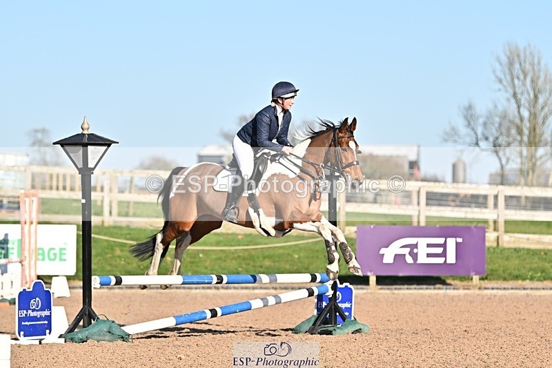 250401-170904-00287 - 70cm classes