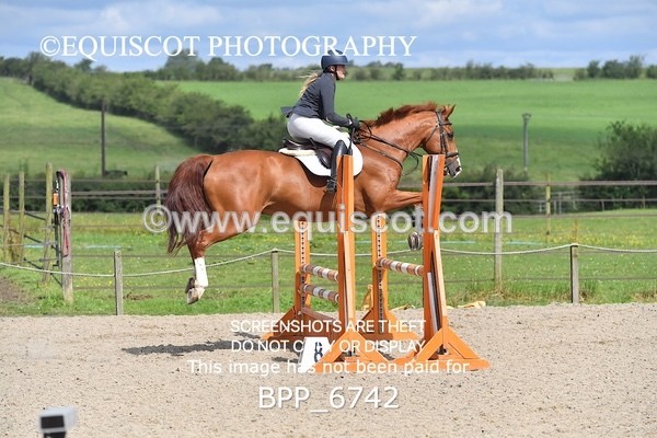 BPP_6742 - CLASS 3 Senior BritiNovice/ 90cm Open