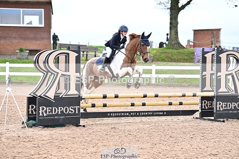 241117X-083203-03076 - Cls 02s Pony intro 70cm