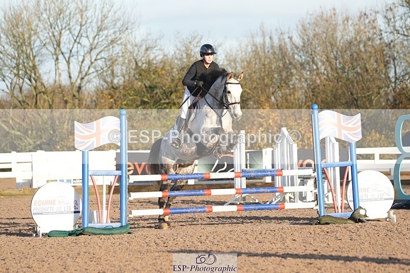 251108-083531-01783 - Cls 9 British Novice and 90cm Open