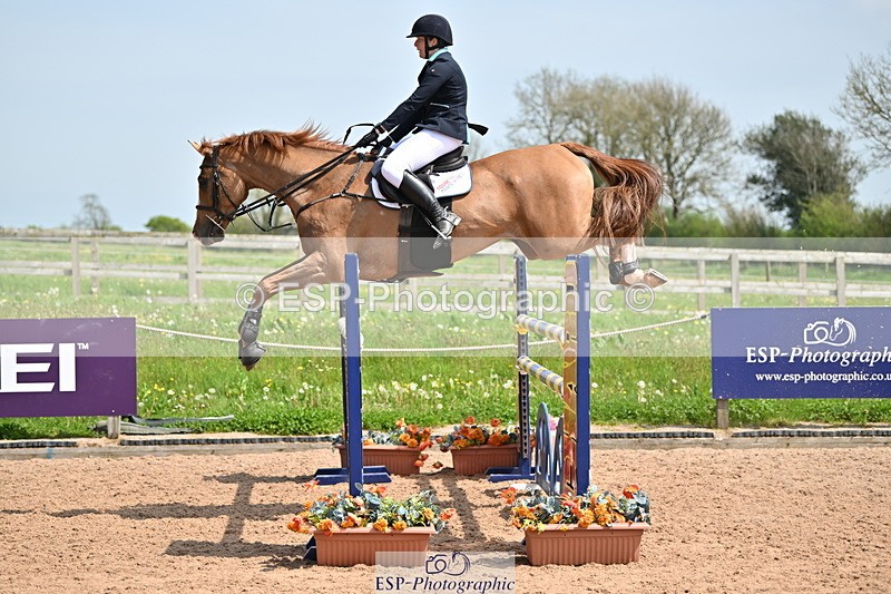 240510A-141159-07964 - Cls 23 Talent Seeker Inc 7yr old 14.10 to Finish