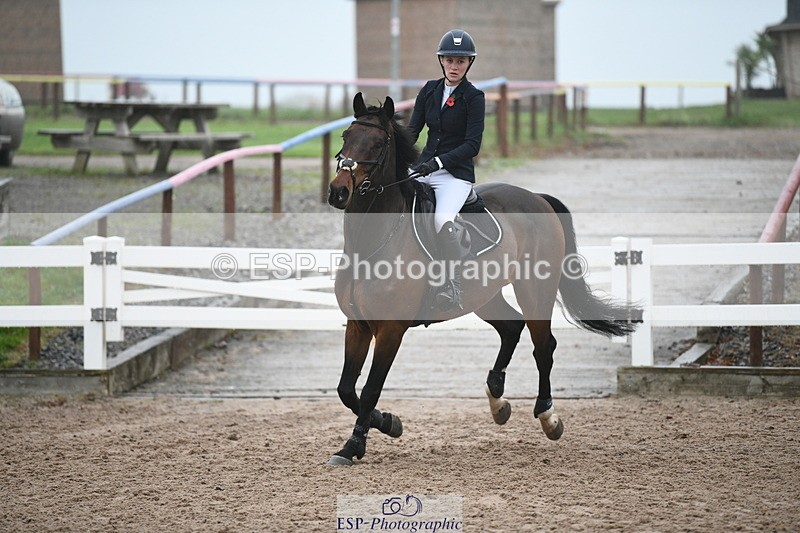 241103A-110453-07669 - SUN Cls 21 Snr Newcomers and 1.10m Open