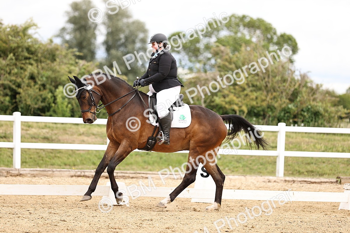 SBM_002895 - Class 2 - Novice 4 - 12.00-13.10