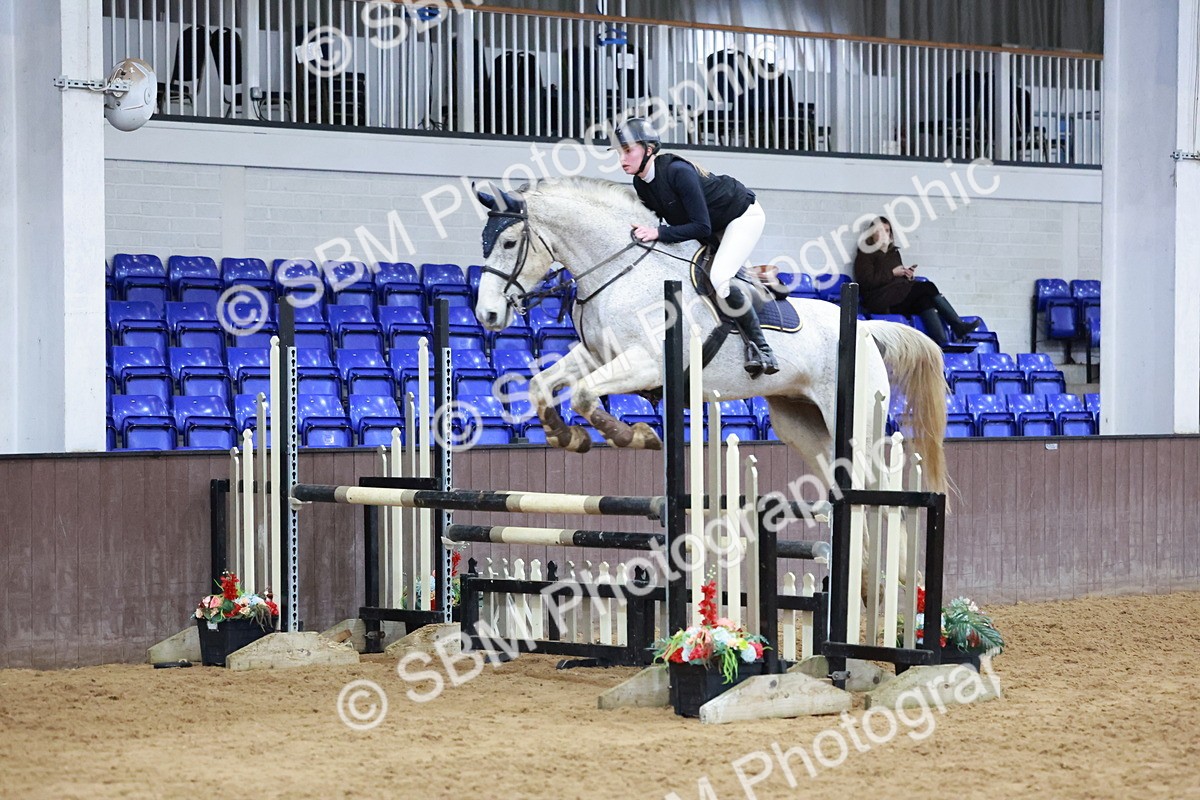 SBM_007686 - Class 24 - Nupafeed Supplements Senior Discovery/ 1m Open