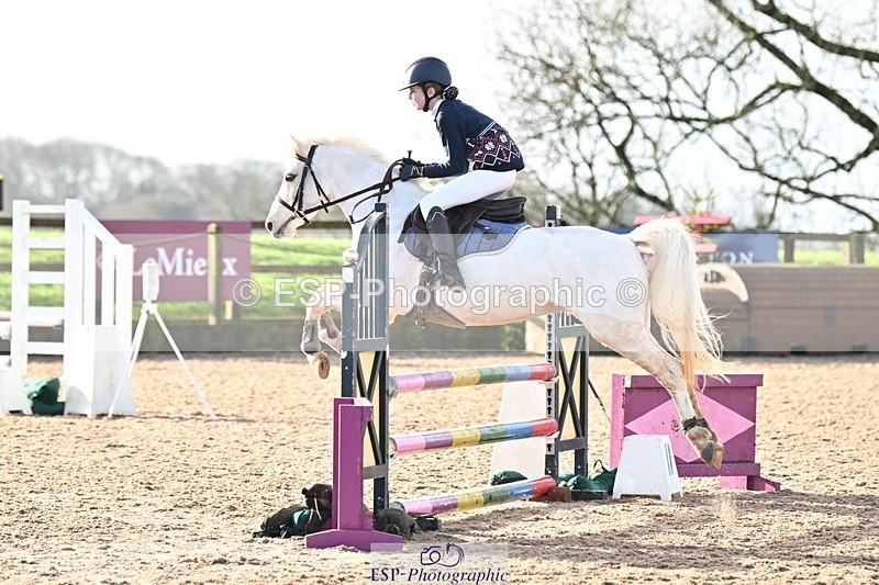 241201X-112948-00857 - Cls 17AB & 18 70cm