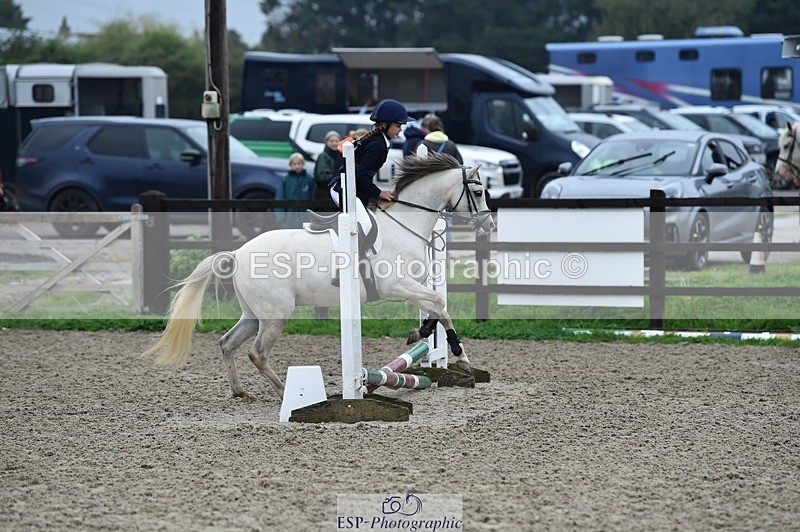 230917-102152-00431 - Cls 01 40cm LR Assisted & unassisted