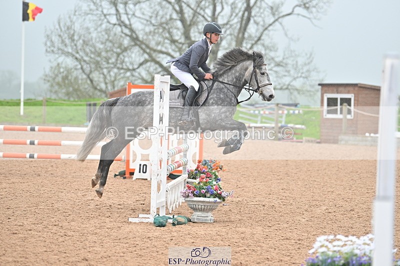 240505A-110119-04720 - Cls 3  Pony Discovery & 90cm Open