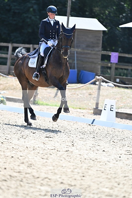 250810A-145926-07518 - 008-Caitlin.BurgessChocotof