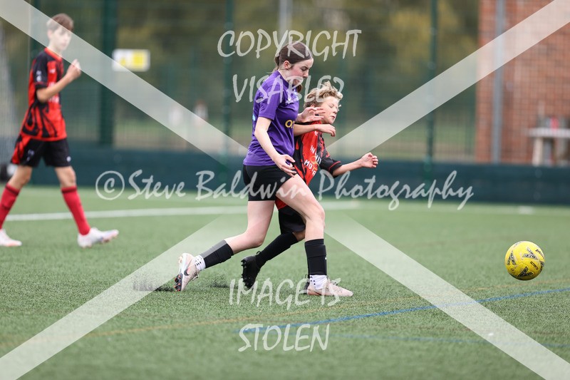 1DX30137 - 2026-10-11 FC Abbey Meads U14 Grey v Ferndale Rodbourne FC U14