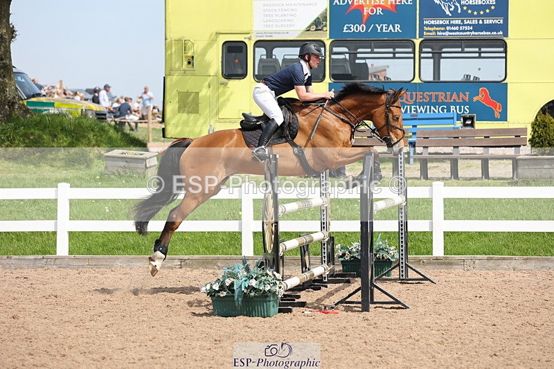 240510A-145733-07943 - Cls 17 1.05m National Am Quali