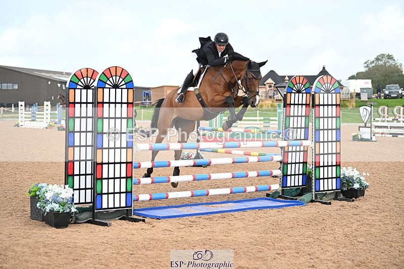 240912A-111057-00505 - Cls 2 Snr Newcomers