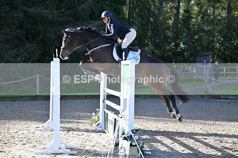 231022-113540-26372 - 317-THREEROCKS.PEGGY.BAWN-Harriet.Dickin-SJ