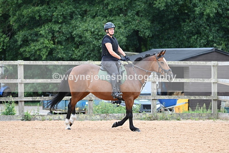 WJ7_7821 - Poles 11:00am