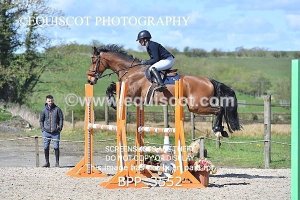 BPP_3552 - CLASS 7 Senior Foxhunter/ 1.20m Open