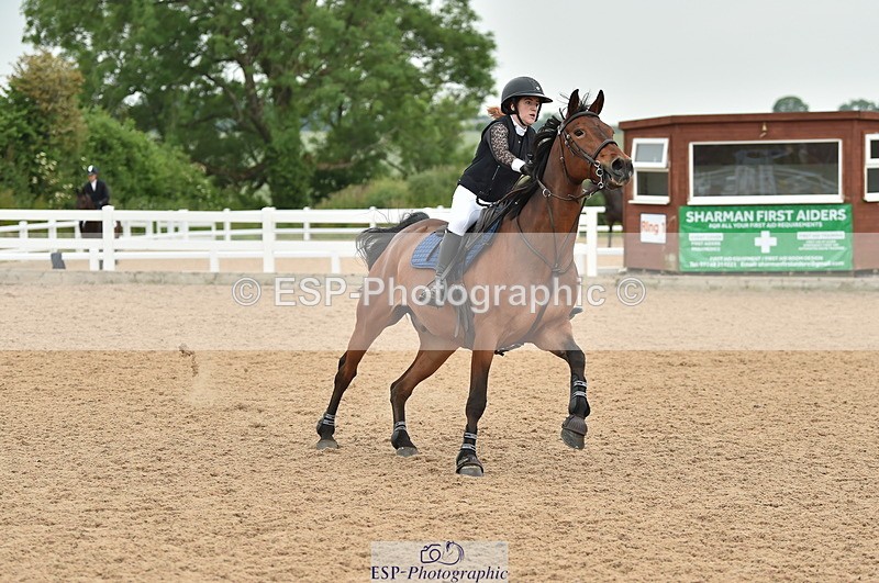 230611A-112118-04756 - Cls 33 95cm Amateur Qualifier