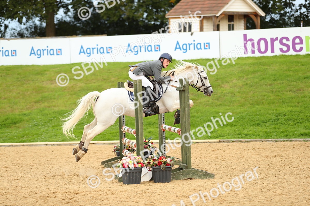 SBM_76134 - J19 - Junior 90cm Supreme Championship