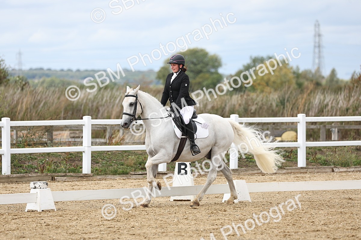 SBM_003741 - Class 8 - Novice 3 Champs
