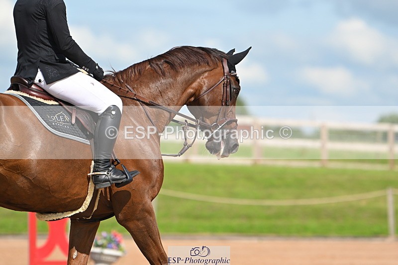 230721A-160852-07636 - Cls 10, 2 Star Big 1.45m Start to break