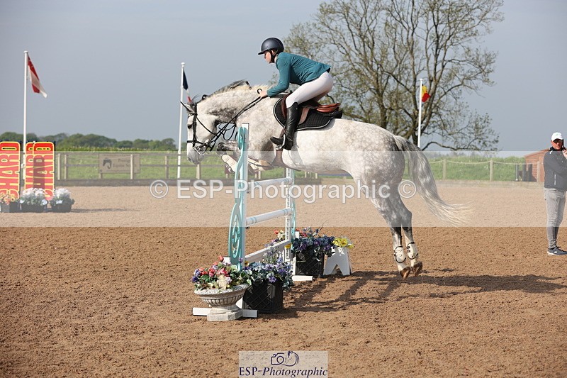 240511A-090847-10942 - Cls 32 Foxhunter