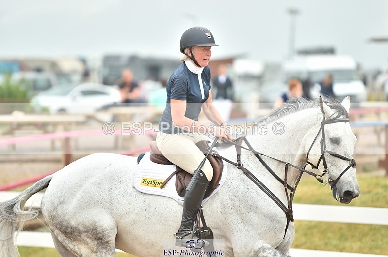 230611A-114220-04836 - Cls 33 95cm Amateur Qualifier