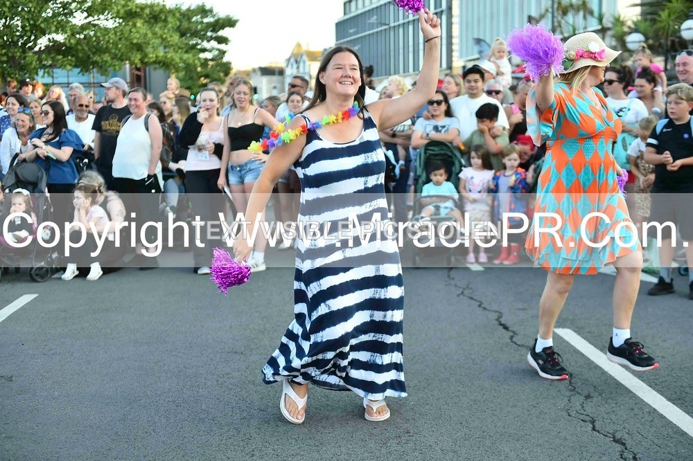 SH4_3641 - Carnival Procession.