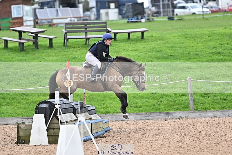 241012A-103440-00300 - 70cm