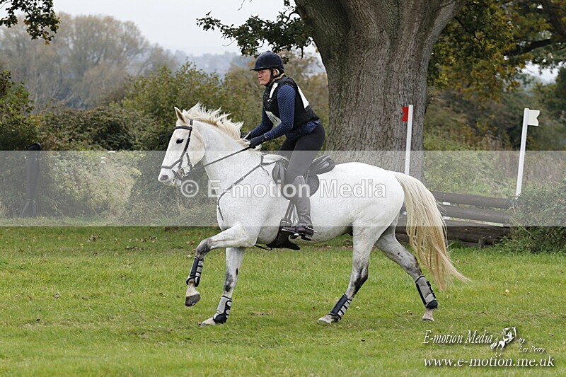 WWHT 181020 WWHT 181020 1089 - WWEC Novice Pairs (0.80m) 18/10/20