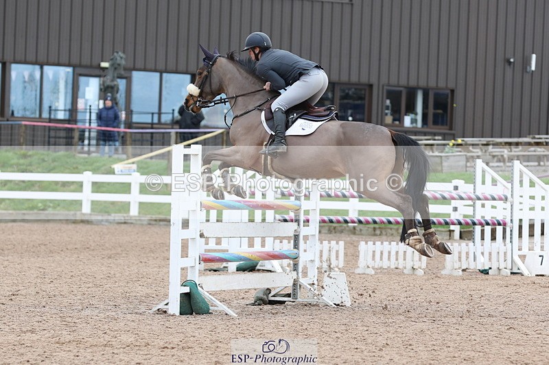 240223A-140903-01834 - Cls 5 Newcomers and 1.10m Open