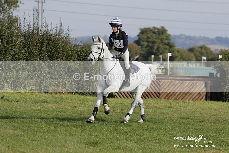  WWHT 171021 3097 - Intermediate (0.90m)  17/10/21